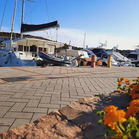 Le A Schiera *